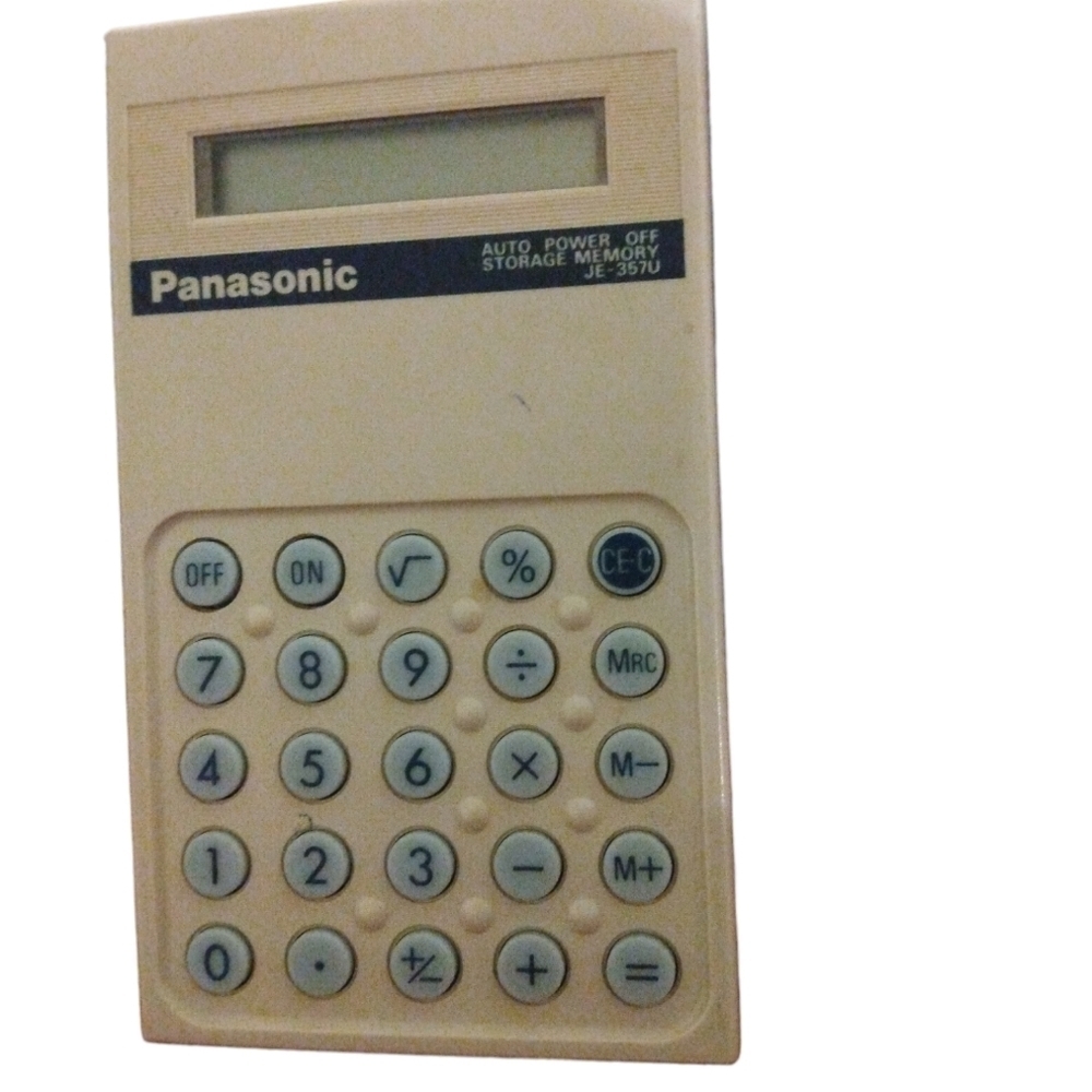 Vintage Panasonic Calculator Functional Model JE-3570 Old School Compact 4 x 2.5